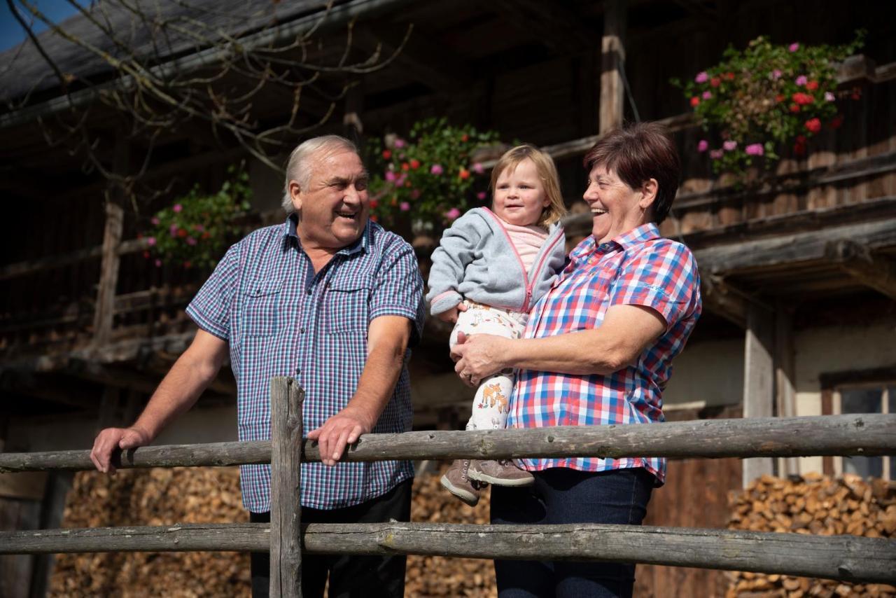 Gasthof Pension Orthofer Sankt Jakob im Walde Dış mekan fotoğraf